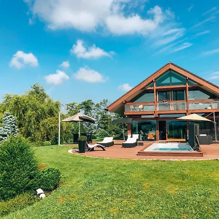 Orli Hnizdo 853 Villa Horní Těrlicko